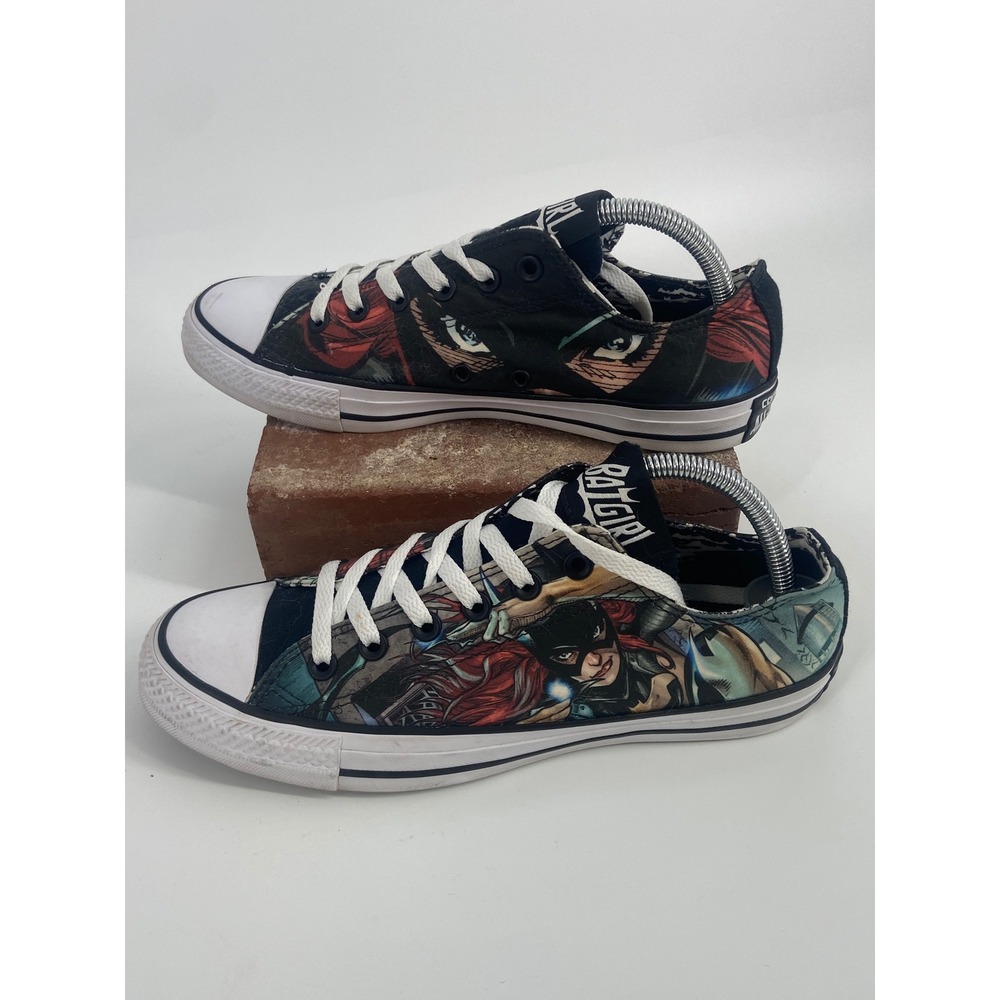 Converse All Star Chuck Taylor Low Top DC Comics Batgirl‎ Sneakers M-7/W-9 - Picture 3 of 16